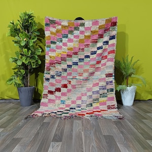 Vintage checkered rug, Moroccan Berber checkered rug, Checkered area rug -Checkerboard Rug -beniourain rug, Soft Colored Rug
