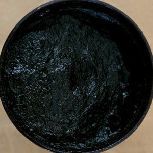Jabón negro africano crudo - 100 % natural, hecho a mano en Ghana / Limpieza profunda y cuidado de la piel curativo - 1 lb.