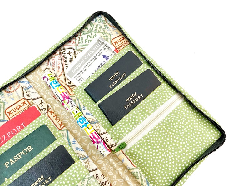 Large Family Passport Holder for 6 with Zipper Closure Etsy