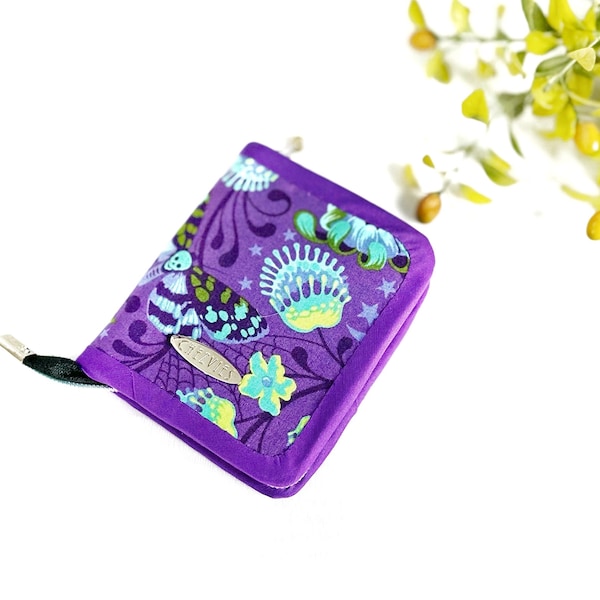 Handmade Zipper Fabric Wallet: Card Holder Wallet,  Skull Butterfly Print