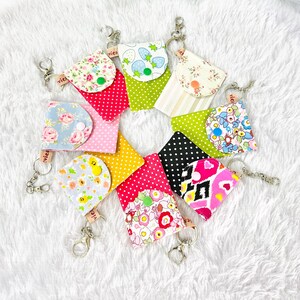 Mini porte-cartes avec porte-clés, petit portefeuille en tissu, petit portefeuille pour cordon, cadeau de moins de 10 ans, cadeau pour elle