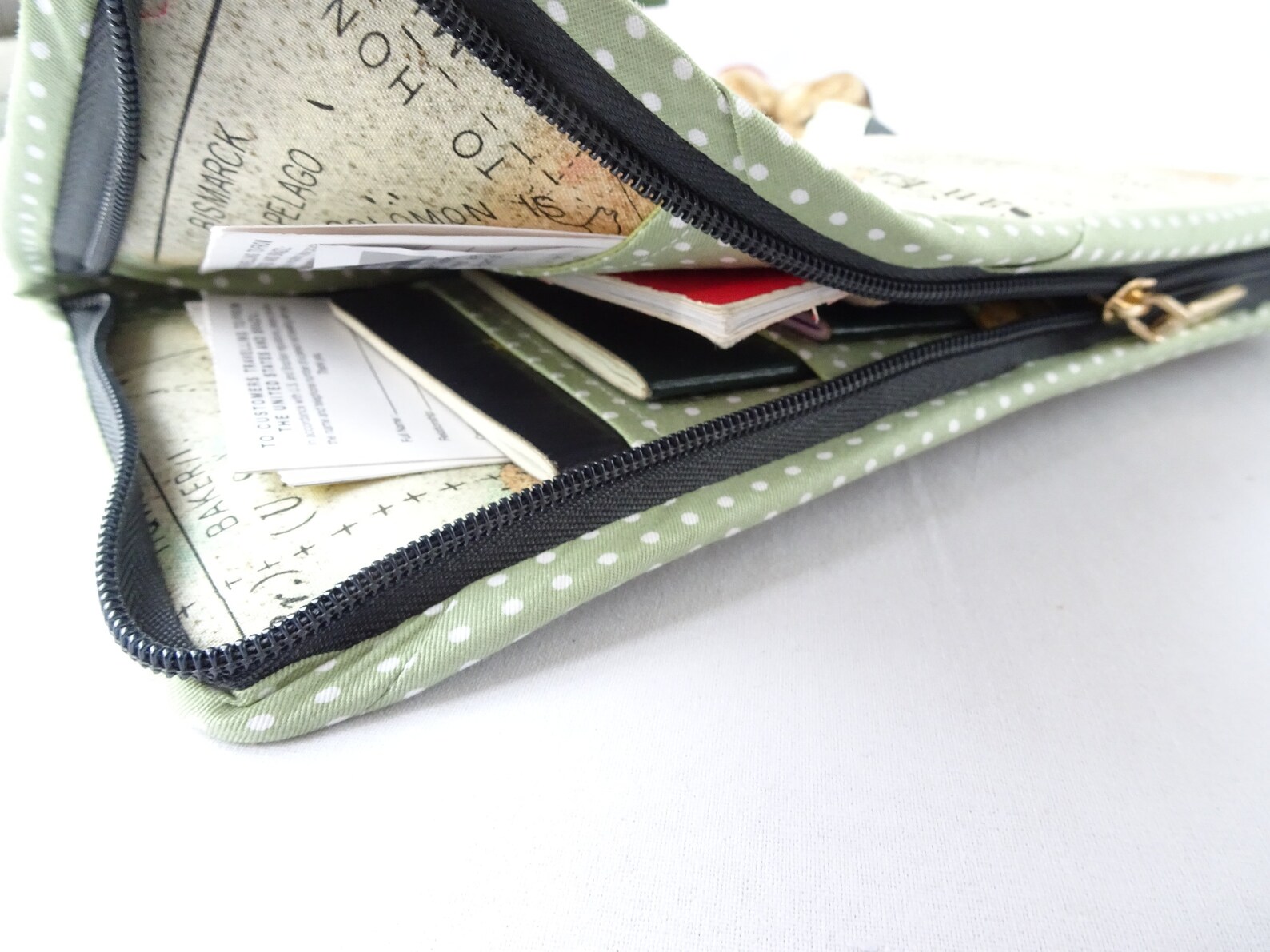 Map Print Large Family Passport Holder with Zipper Closure Etsy