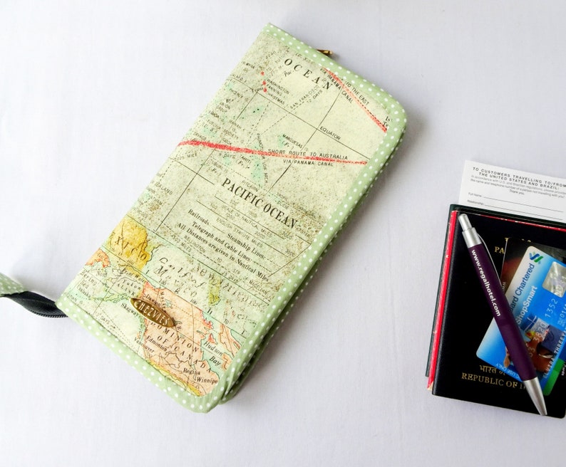 Map Print Large Family Passport Holder with Zipper Closure Etsy