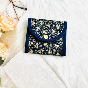 Navy Blue Floral Small Trifold Wallet, Cardholder Purse Women, Credit Card Fabric Wallet, Floral Mini Wallet, Zipper Wallet, Gift for Her