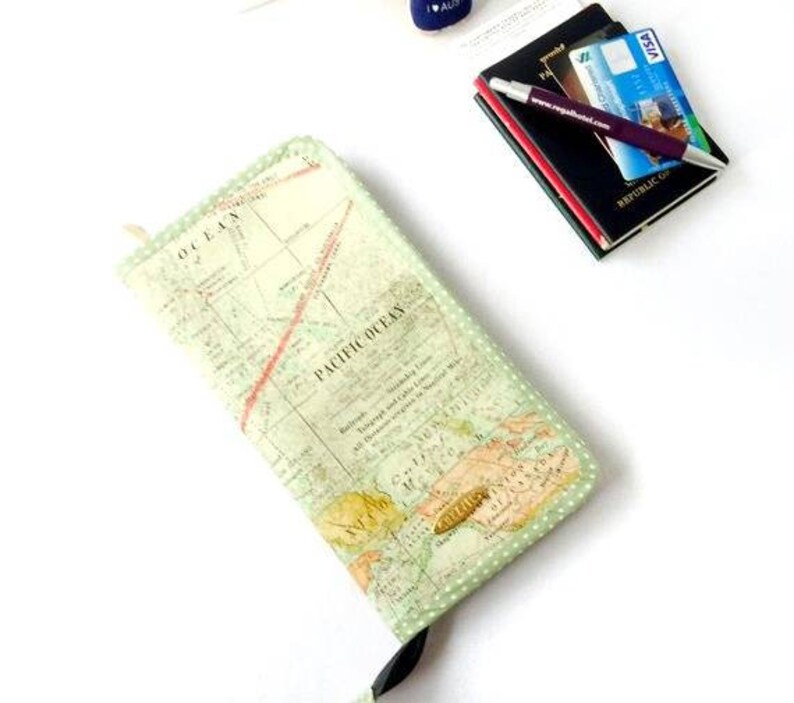 Map Print Large Family Passport Holder with Zipper Closure Etsy