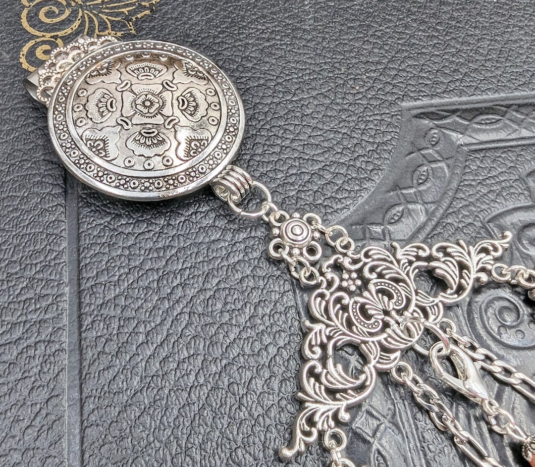 Old West Saloon Southwest Chatelaine With Waist Clip 6 Chains Plus
