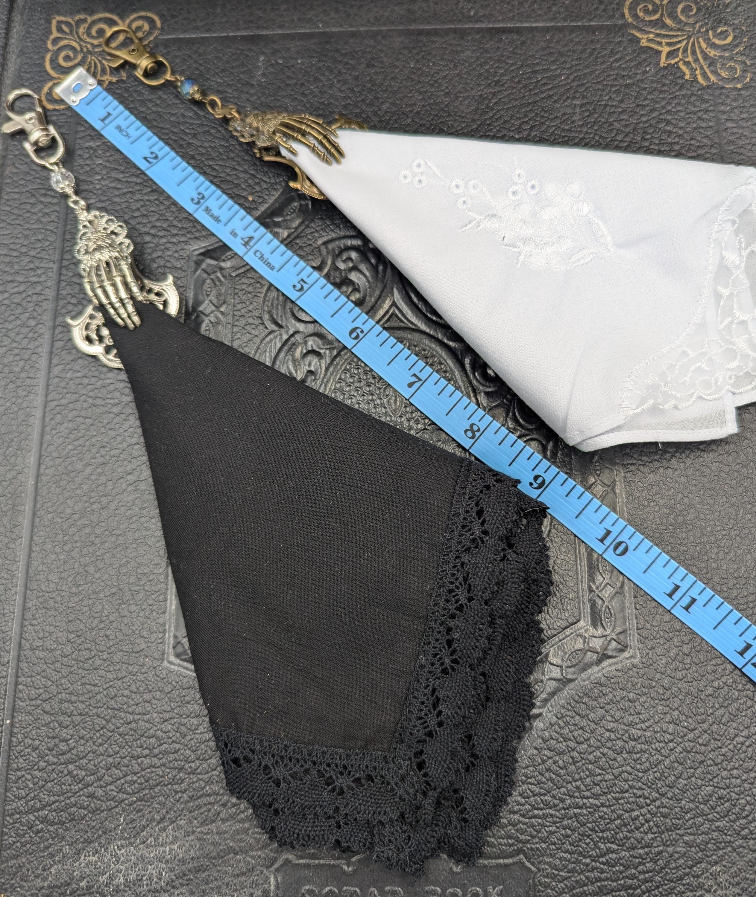 Chatelaine Tools - Skeleton Hand Handkerchief Clip - Stainless