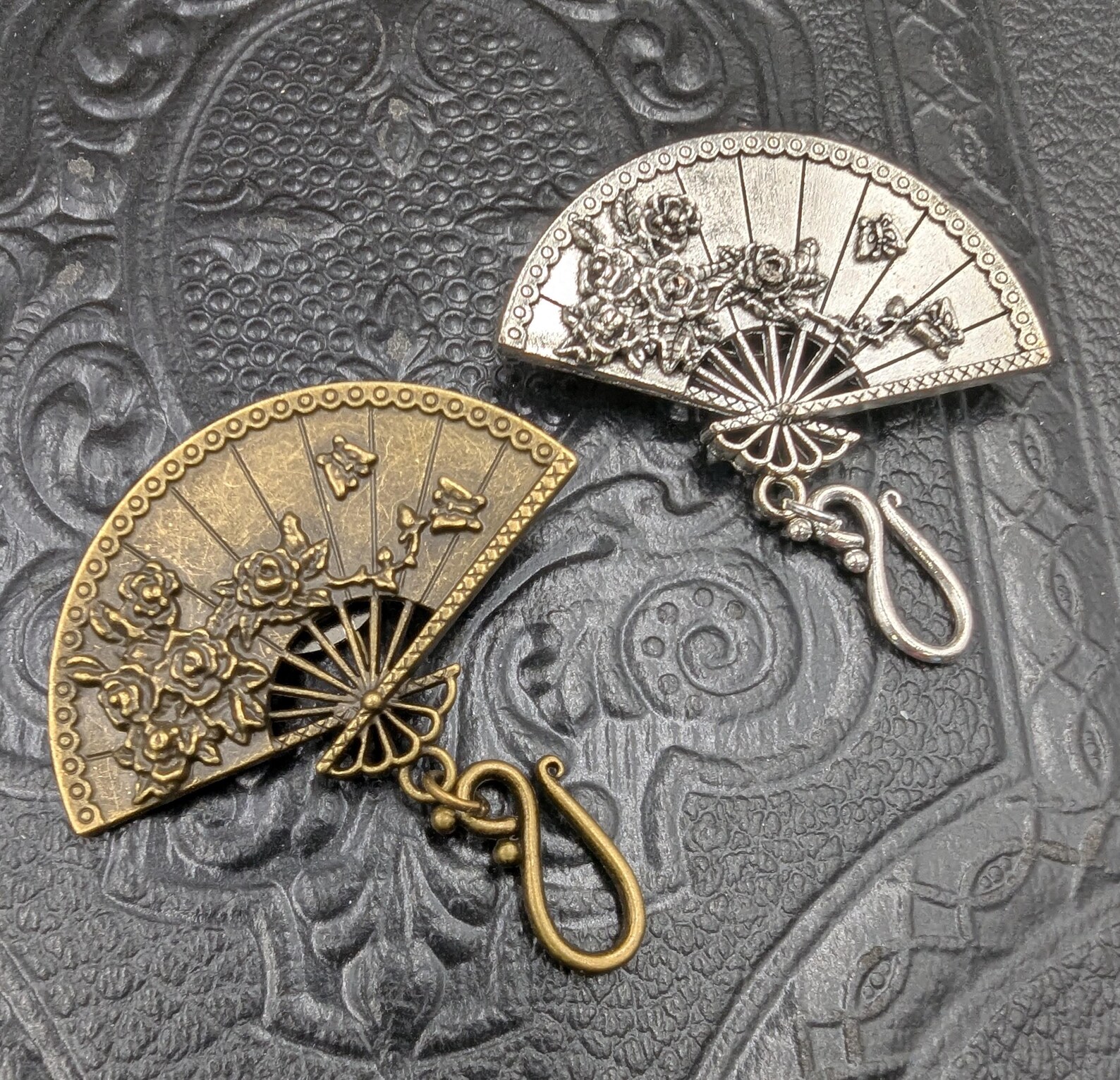 Magnetic Brooch Pin With Hook Floral Fan Silver or Bronze Portuguese ...