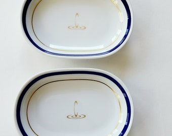 2 small french hotel dishes