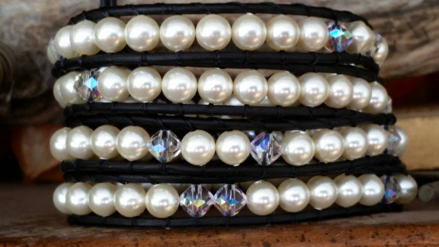 La Hola Leather Pearl Swarovski Crystal Wrap Bracelet Swarovski Crystal Leather Wrap Bracelet main image 4