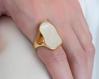 Mother of Pearl Statement Ring, Gold Chunky Ring, Irregular Organic Signet Ring, Bold Sculptural Jewelry