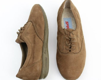 easy spirit suede shoes