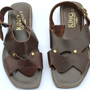 Vintage Kino Dark Brown/Gold Soft Leather Strappy Sandals Shoes Sz 9