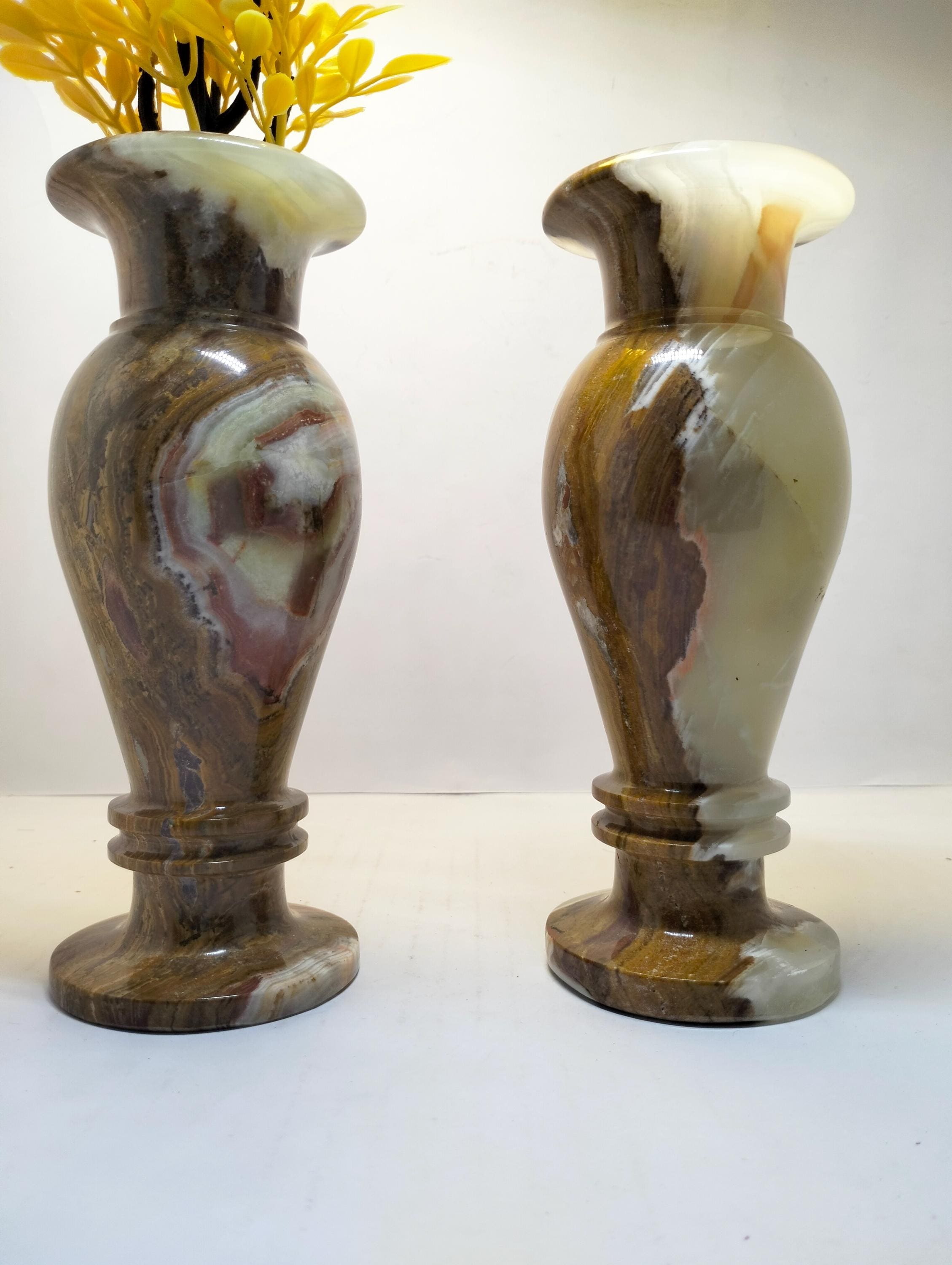 花瓶ギフト 大理石オニキスストーン花瓶：自然の美しさを演出する