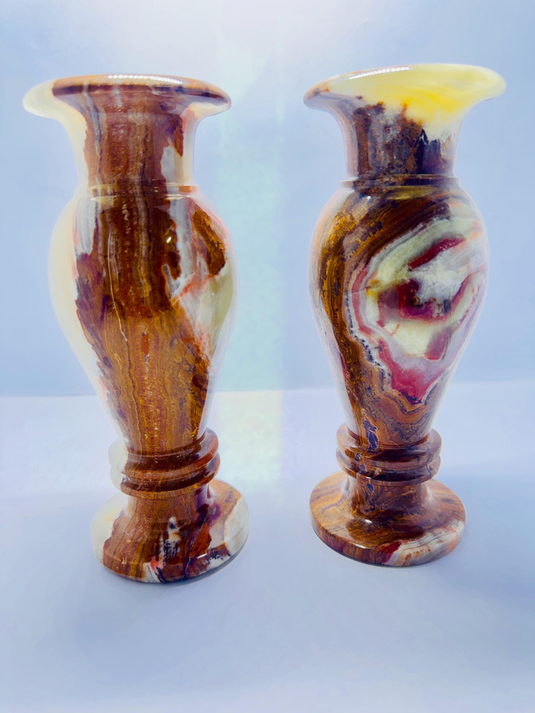 花瓶ギフト 大理石オニキスストーン花瓶：自然の美しさを演出する