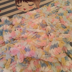 Handmade Knitted Puffy Blanket: Soft Velvet-Fluffy Alize, 90x90 cm