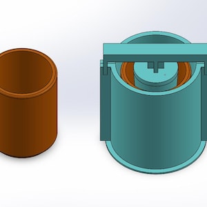 Puede incluir: Dos objetos cilíndricos renderizados en 3D. Uno es un cilindro abierto de color cobre. El otro es un cilindro de color verde azulado con un mecanismo en el interior, con un interior de color cobre y una parte superior verde azulado.