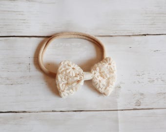 Baby lace bow headband with stretchy band, Cute Bows