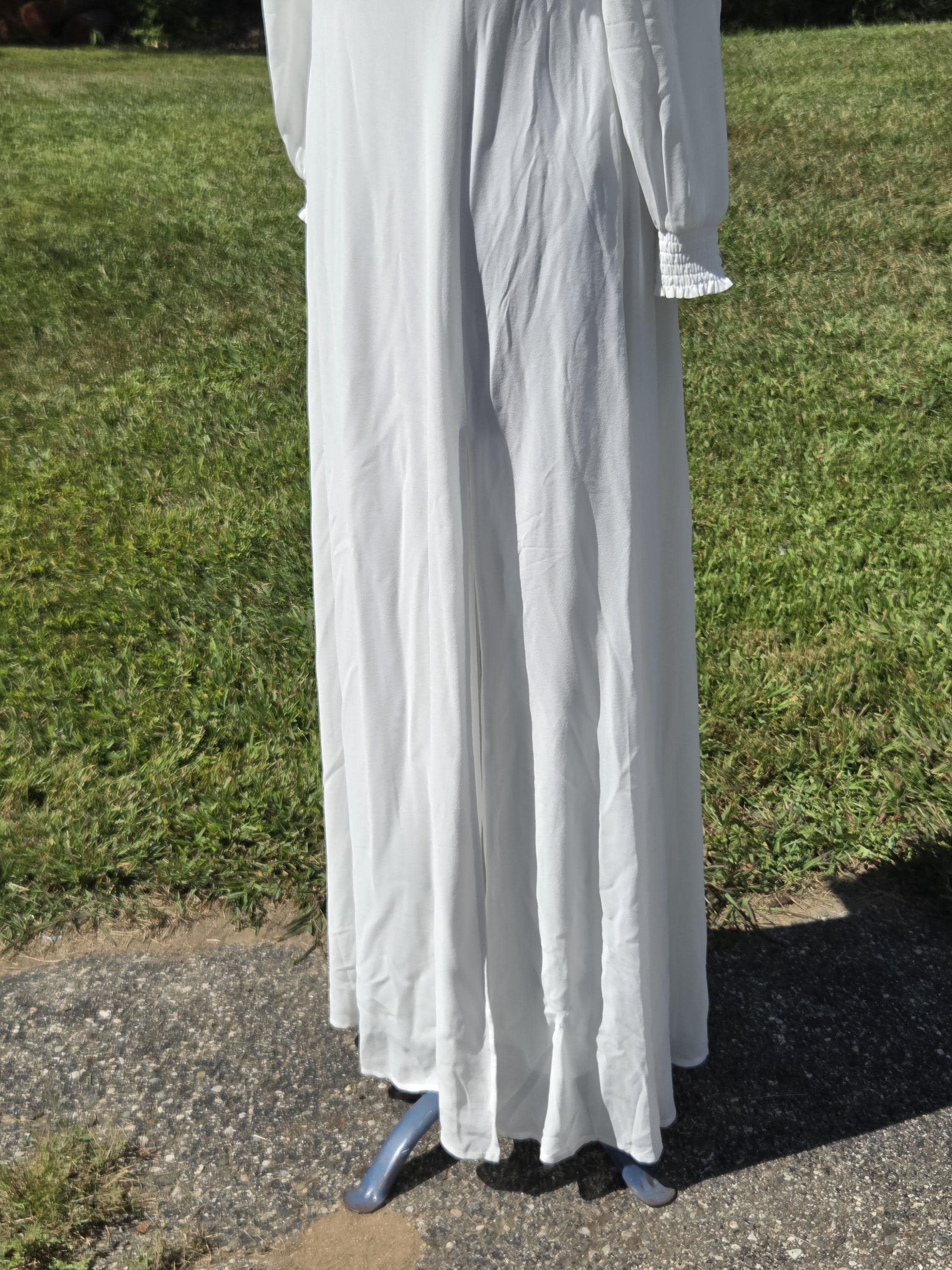 dalia maxi dress Show Me Your Mumu Dalia Maxi Dress | Black | Size M