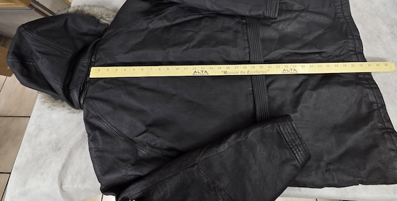 Vtg Womans size M Wilsons Black Leather Hooded fa… - image 2