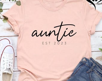 Auntie Est 2026 Shirt, New Aunt Gift Tee, Auntie Announcement Shirt, First Time Aunt Shirt, Cute Auntie Gift