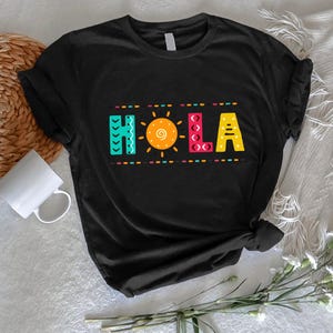 Hola Tshirt,RETRO Hola Tee,Latina Shirt,Hola Sunshine,Hola Summer,Hello Spanish Shirt,Spanish Teacher Tee,Gift for Spanish,Mexican T-shirt
