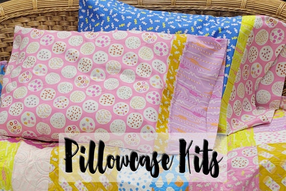 Pillowcase Kit: Strawberries in Citron Pillowcase Kit: Strawberries in Citron