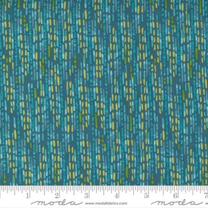 Moda Quilting Cotton, Quilting Fat Quarters, Carolina Lily Collection, Robin Pickens for Moda, Teal Texture Print, Teal Quilting Blender