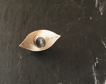 SPIRIT EYE Ring, Women's US Size 7 // Brass + Labradorite