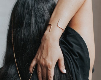 GEMINI Cuff / Minimal Hammered Brass Bracelet