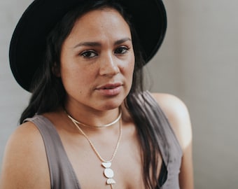 SATURNO Simple Neck Cuff / Brass Choker / Hammered Gold Minimal Metal Choker