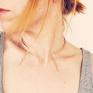 Metall Halsband Choker Halskette / Neck Cuff / Minimal Modern Jewelry