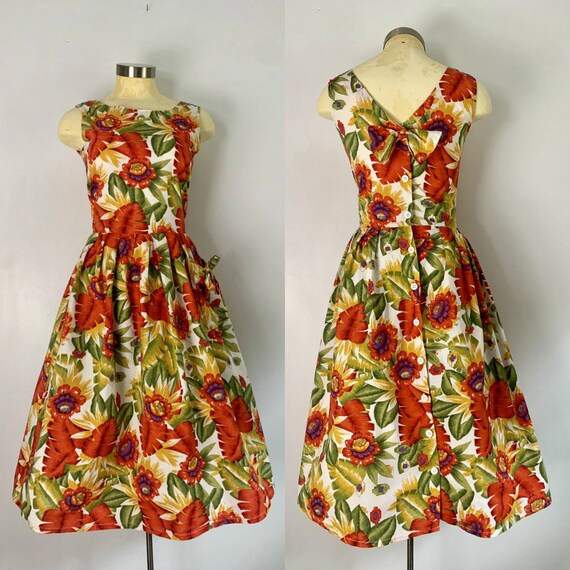 Vintage 1970s Cotton Floral Daydress