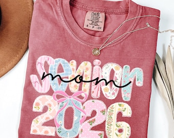 Comfort Colors® Senior Mom Class of 2026 Shirt, Class of 2026 Shirt, 2026 Graduation Shirt, Senior Mom, Gift for Senior Mom, Mom Gift, Gift