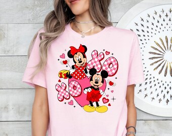 Comfort Colors Mickey and Minnie Mouse XOXO Shirt, Disney Valentine Shirt, Disney Love Tee, Xoxo-Themed Couple Shirt, Romantic Disney Gift