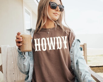 Colors® Howdy Shirt, Western Graphic Tee, Cowgirl T-Shirt, Country Outfit, Unisex Western Shirt, Trendy Western Tee, Country Girl