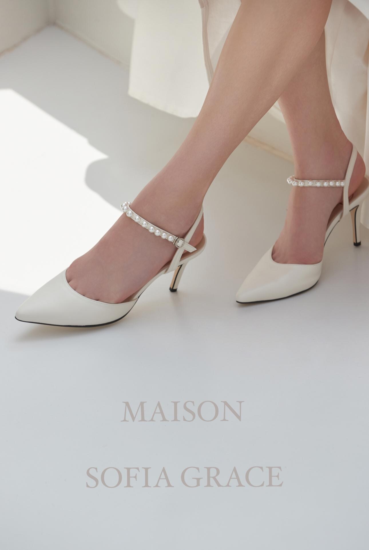 CHANEL シャネル　パール　ハイヒール もはやオブジェ コレクターアイテム CHANELパールヒールパンプス