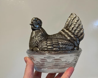 Hen on Nest, rare metal on Glass nest HON, vintage
