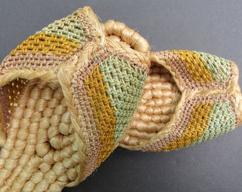Vintage Woven Raffia Sandals, Peep Toe Slide Sandals, Crochet Tops Seafoam Gold Beige, Handmade, Unused Never Worn