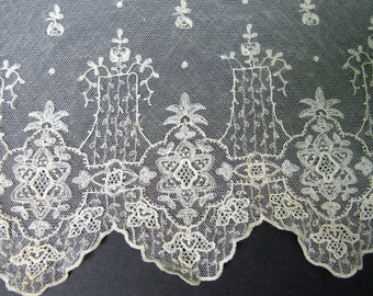 Period Costume Decoration, Vintage Reclaimed Lace Insert, Collector's Estate, Salvaged Lace, 29 in x 12 in.