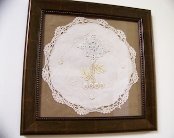 Hand Crocheted Flower Wall Hanging: Doily/Vintage Pieces/Framed