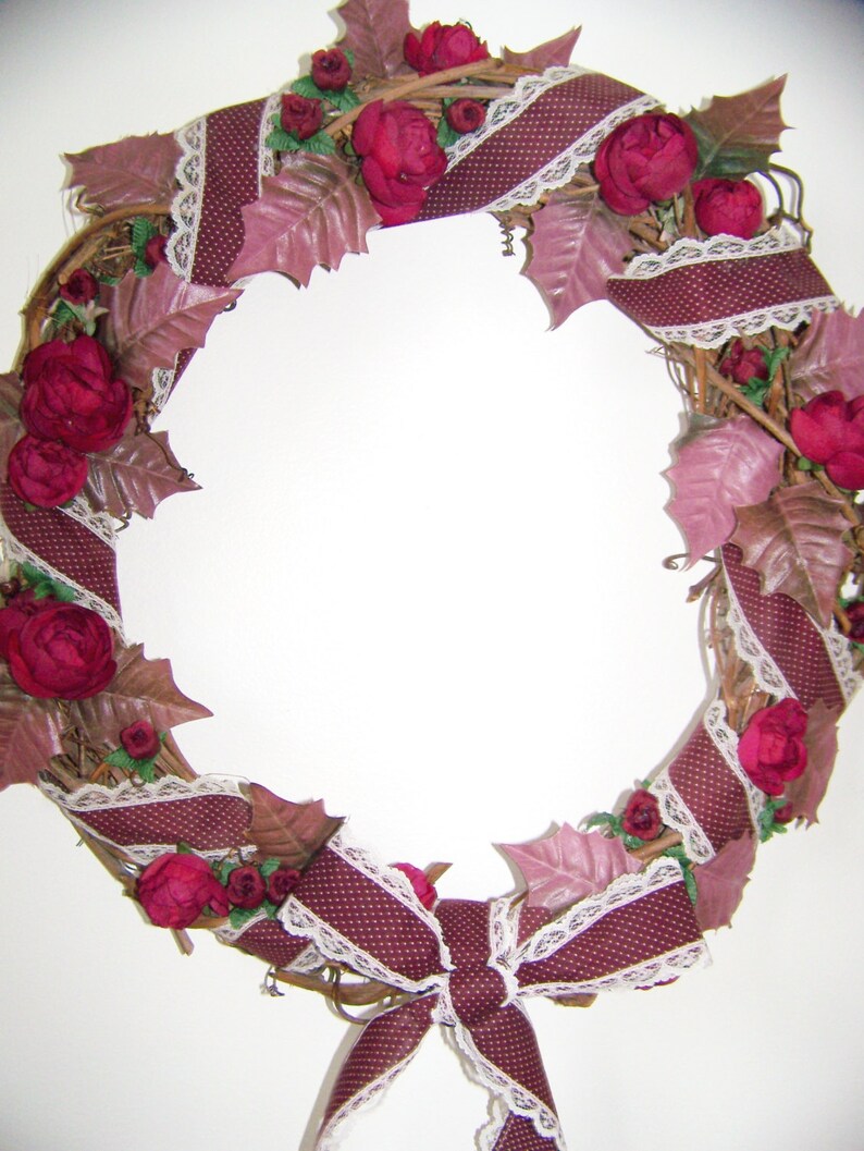 Polka Dot with Lace Ribbon 16  Diameter Burgundy Silk Roses /& Leaves on Grapevine Beautiful Floral Roses Wreath for Door or Wall
