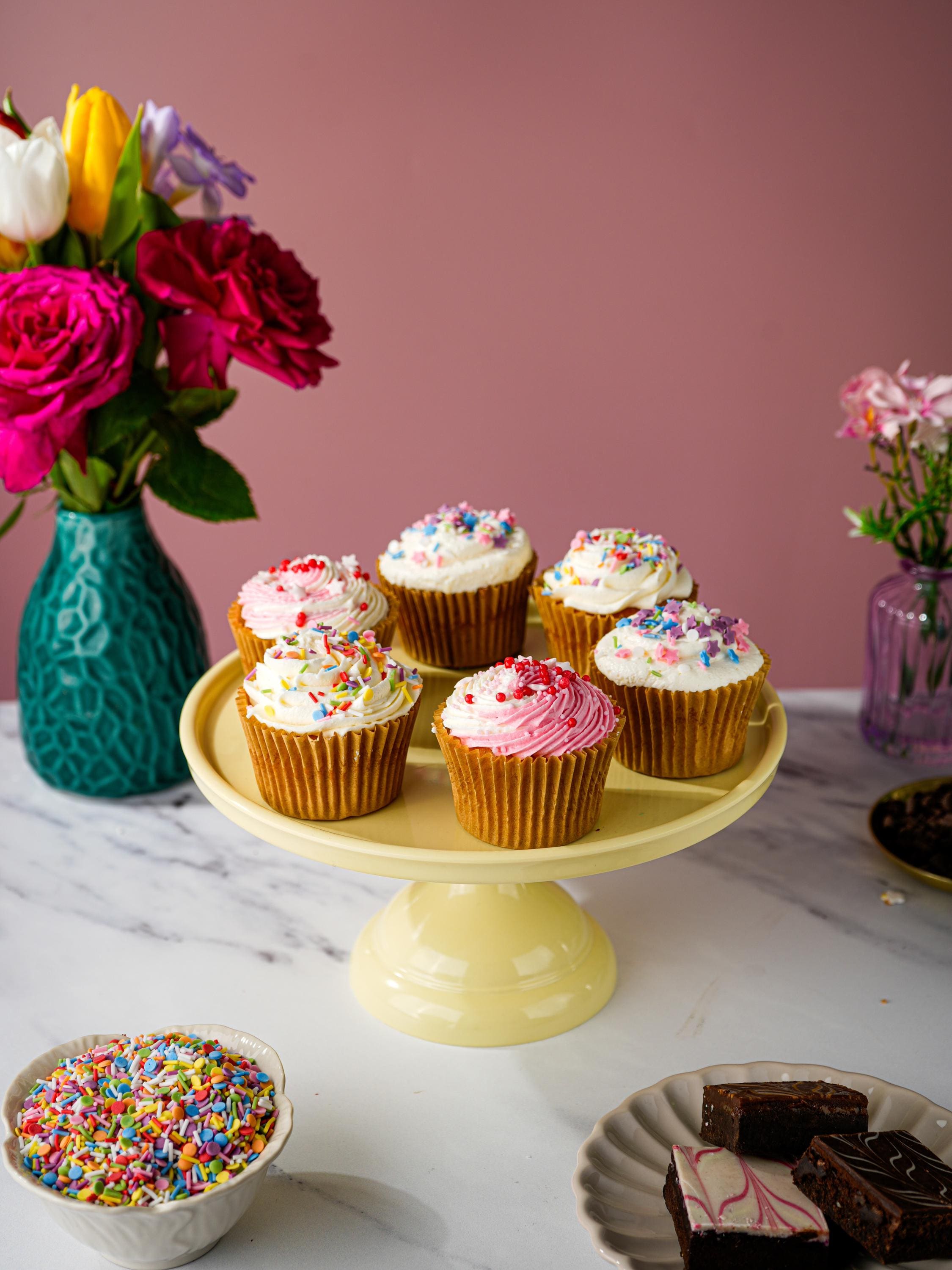 Recipe Cupcake Liners Coles Coles Vanilla Cupcakes Mini Cupcake