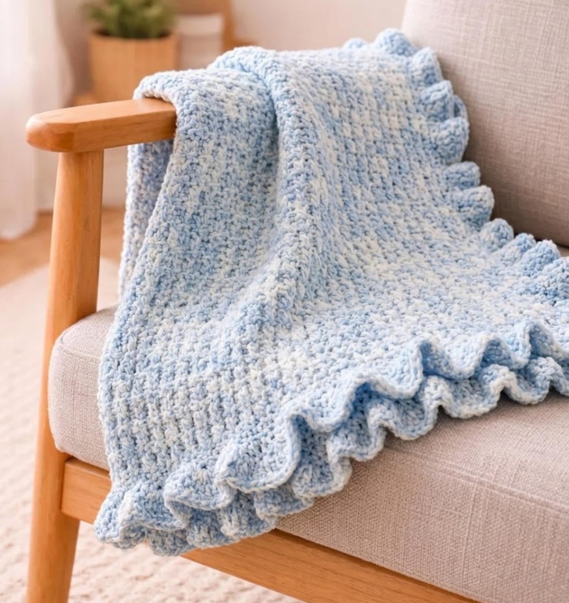 39 Crochet Borders with Lace, Scallops, Frames, and Table Runners 9 Easy Ruffle Border Crochet Blanket