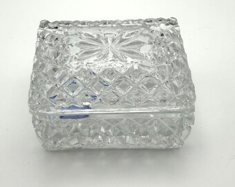 Vintage jewelry dish | clear crystal trinket box with lid | Cristais Maua