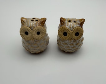 Vintage owl decor | salt and pepper set | ceramic owl S&P shakers