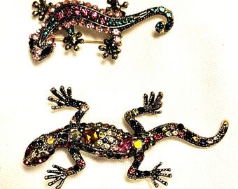 美しいアールデコ調のキラキラ輝くトカゲ/ヤモリのブローチ。動物