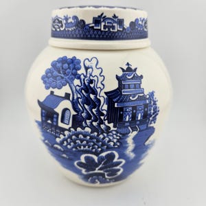 Royal Cauldon Willow Pattern Ginger Jar. Made in England. Stands 5.5&quot; Tall x 5&quot; Wide.