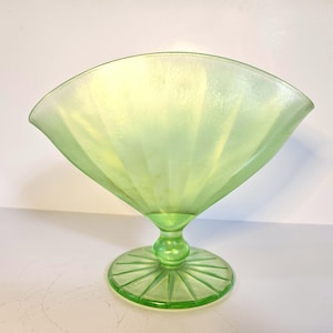 Antique Fenton Uranium Stretch Glass Fan Vase. Stands 6&quot; Tall x 7&quot; Wide.