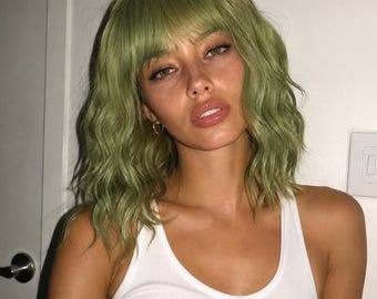 Short Green Wig with Bangs | Wavy 14 Inch Glueless Wig | Clover